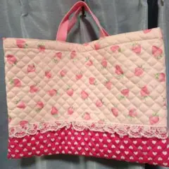 レッスンバッグ　いちご　ハンドメイド　キルティング　入園　入学