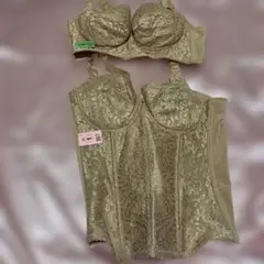 Item thumbnail for item 4ab8a4f8-4df1-47d3-95e9-7ba300b9ca0b