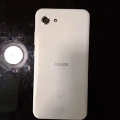AQUOS SHV41 ホワイト au