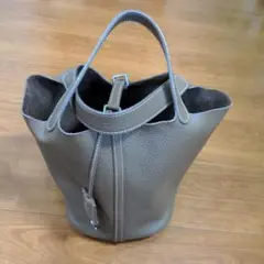 バケツ型バッグ 　☆　中古　お値下げ