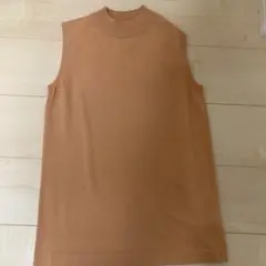 beams ノースリーブニット