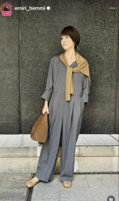 辺見えみり. | 何度も追加予約完売している Vネック