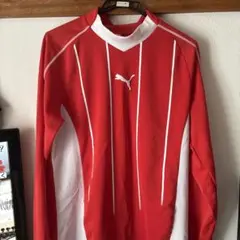 美品◆PUMA スポーツF1フェラーリレッド長袖シャツ　サッカー