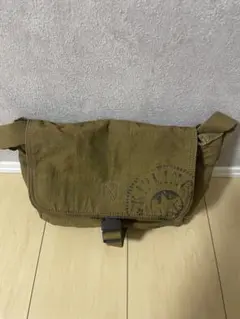 Item thumbnail for item ffe403ae-8f68-499f-8d89-bc75d14776ed