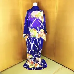 特価美品 華やか 生絹着物付下げ 青紫古典柄金駒繍 舞台衣装アンティーク風きもの