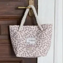 Herlipto HLT Cherry Tote Bag pale mauve