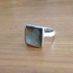 Item thumbnail for item 4e89b653-aa4b-4384-af0f-2b737482d962