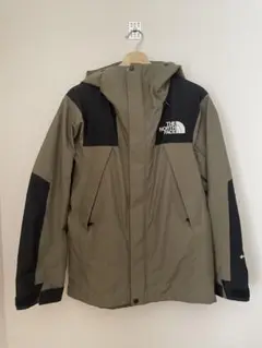 m49031590960_1.jpg?1707714210