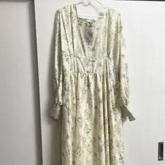 Item thumbnail for item b9219ed4-e72d-4ff8-8796-ac713c76adc6