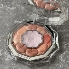 Item thumbnail for item a4abbf3c-8598-474e-adc3-c76a5ff788ee