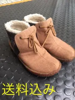 ショートブーツ
