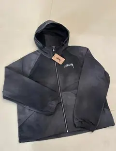 Stüssy フード付きナイロンジャケット ブラック