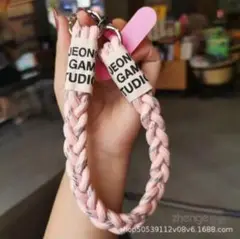 週末セール★スマホストラップ　キーチェーン　バッグチャーム　キーホルダー