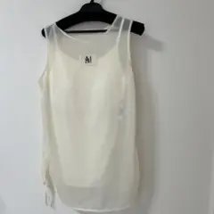 シアータンクトップ