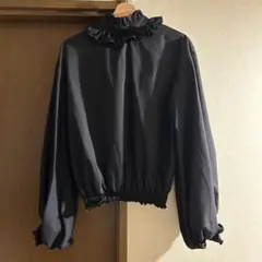 【即購入OK】GRL フリル付きブラックシャツ Mサイズ 黒 ブラウス