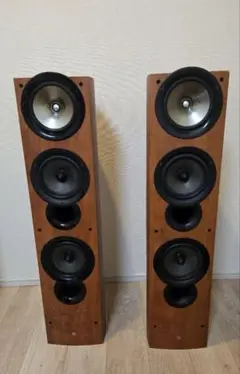 KEF IQ30 スピーカー 木目 大口径ドライバー KEF IQ30 スピーカー 木目 大口径ドライバー