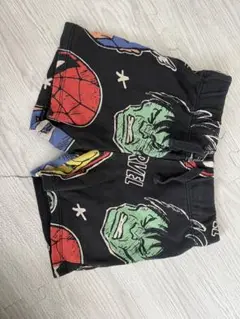 H&M マーベル 半ズボン 3-4歳　110