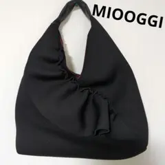 【新品】ネオプレーンフリルギャザーリボンweyバッグ　ベージュfrene同品 新品】ネオプレーンフリルギャザーリボンweyバッグ ベージュ