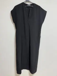 Honeys ハニーズ 黒 ノースリーブ ロングワンピース