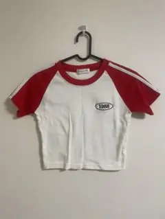 クロップドTシャツ ホワイト/レッド