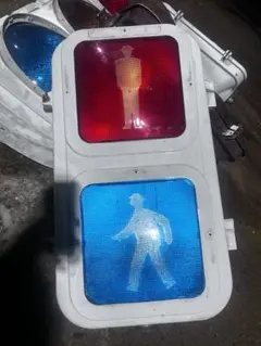 Item thumbnail for item 06a32668-b2d2-4373-9aaf-14040b121669