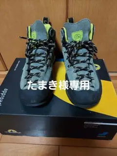 スポルティバボルダーXミッドGTX 日本未入荷カラー 美品❗