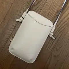 しまむら　スマホショルダー