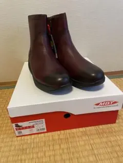【新品未使用】MBT BOOT RED DAHILA 39.0