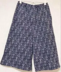 Item thumbnail for item 6ce89dc9-a0f8-40ab-a1e3-3031e435eef2