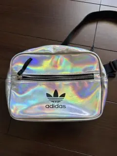 adidas ショルダーバッグ