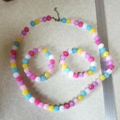 パステルカラー ネックレス&ブレスレット プラスチック