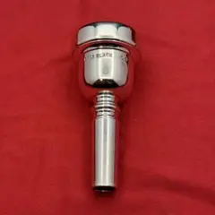 Item thumbnail for item 906b3e37-c4e9-4ab6-8b5d-8c847cd16c24