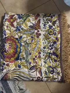 花柄刺繍 フリンジ付きカーペット