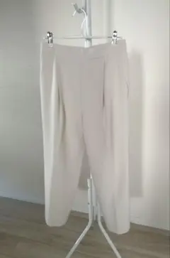 Ballsey ボールジィ クロップド丈 パンツ スラックス トゥモローランド