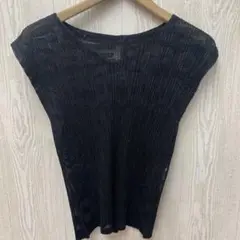 超美品 プリーツプリーズ カットソー