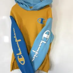 Champion フード付きパーカー イエロー 水色　size L