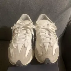 New Balance U327 スニーカー