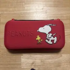 PEANUTS EVAポーチ　スヌーピー