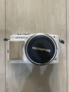 【ジャンク品】OLYMPUS E−PL5 E-PL5 WHITE ミラーレス