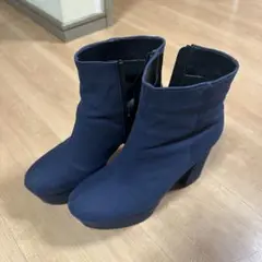 Item thumbnail for item 1037af43-b036-4f18-9e5b-565e92b99892