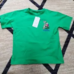 【140cm】胸元に刺繍あり。グリーンのTシャツ