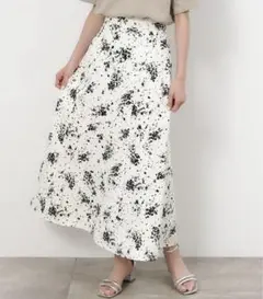 ナノユニバース フレアロングスカート