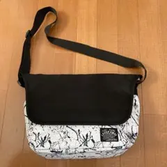 ショルダーバッグ