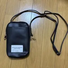 ENCHANTED CREATION ブラック ショルダーバッグ