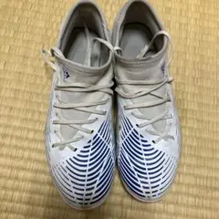アディダストレシュープレデター エッジ