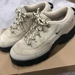 【NIKE ナイキ】スニーカー ラハールロー ベージュ 24 美品 アウトドア 2025年最新】nike lahar low 28の人気アイテム - メルカリ