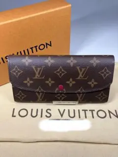 ⭐︎LOUIS VUITTON.ポルトフォイユエミリー.M60697⭐︎