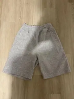 UNIQLO グレー ショートパンツ Sサイズ