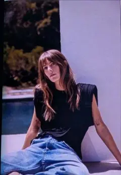 ZARAショルダーパッドシンプルTシャツ ブラック黒M