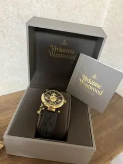 イギリスにて購入 vivienne westwood 時計 黒 チャーム オーブ